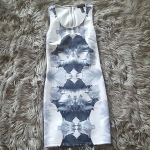 Bodycon midi dress